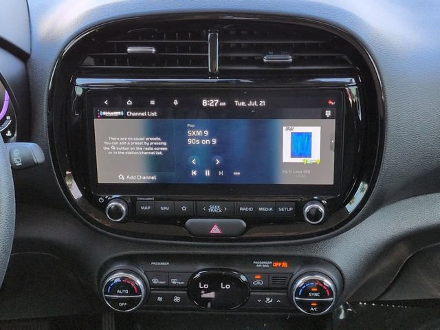 Used 2025 Kia Soul S FWD image 18