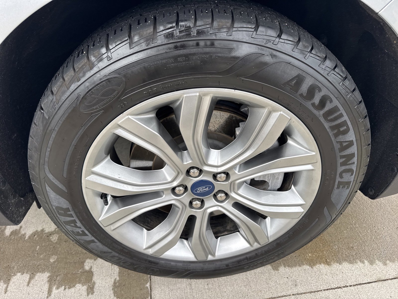 Certified 2021 Ford Edge Titanium image 22