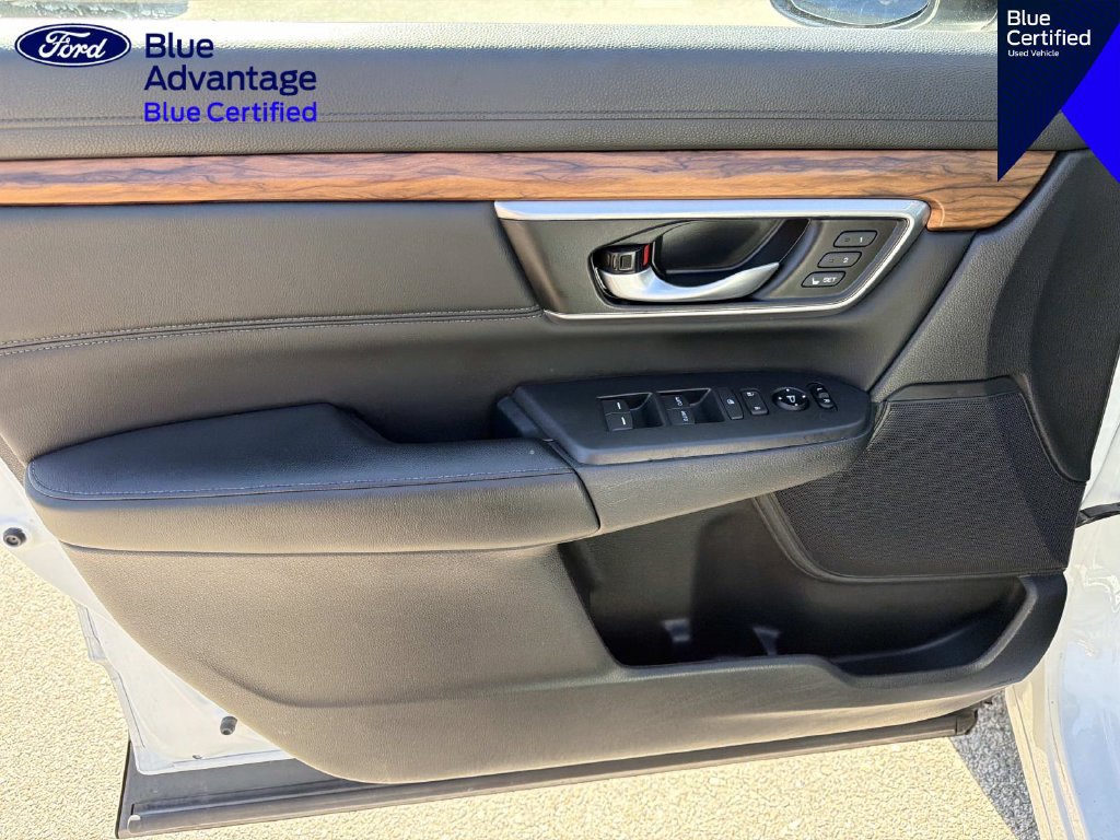 Used 2020 Honda CR-V Touring image 16