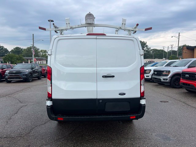 Certified 2021 Ford Transit 250 Low Roof RWD image 5