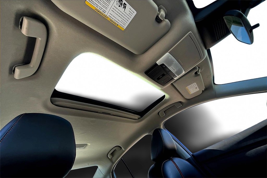 Used 2024 Nissan Sentra SR w/ SR Premium Package image 22