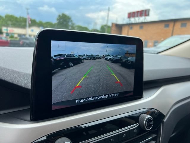 Certified 2020 Ford Escape SE AWD/4WD image 10