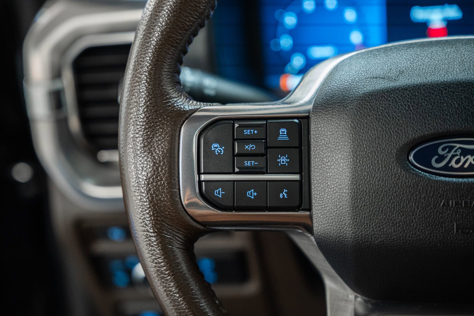 Certified 2024 Ford F150 King Ranch image 40