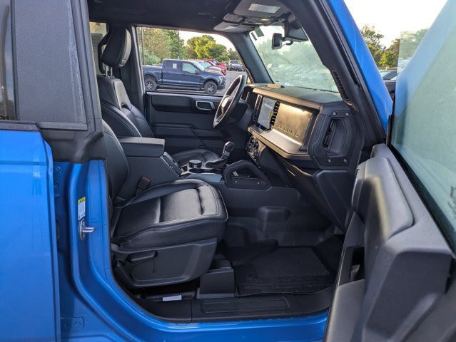 Certified 2025 Ford Bronco Badlands AWD/4WD image 38