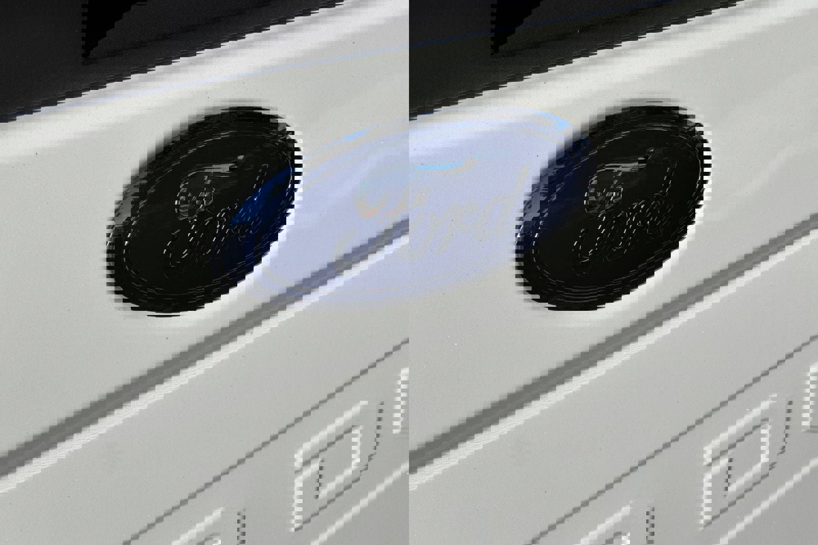 Certified 2021 Ford F250 Lariat w/ Lariat Ultimate Package image 28