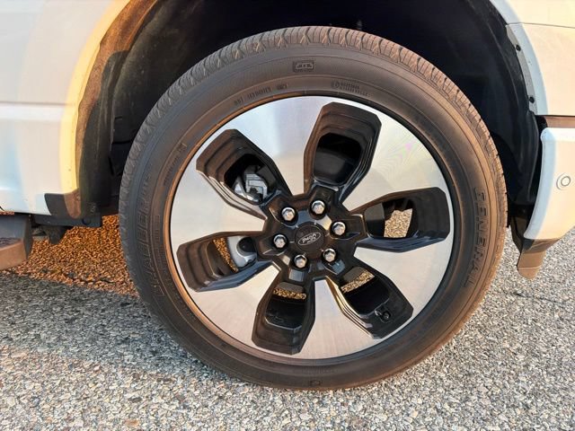 Certified 2022 Ford F150 Lightning Platinum AWD/4WD image 9