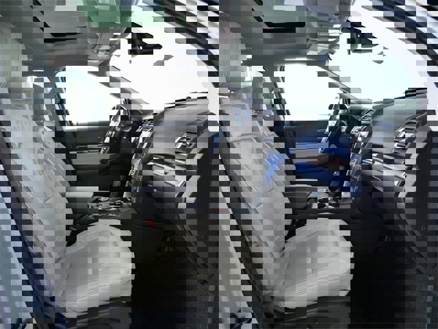 Certified 2019 Ford Explorer Platinum image 10