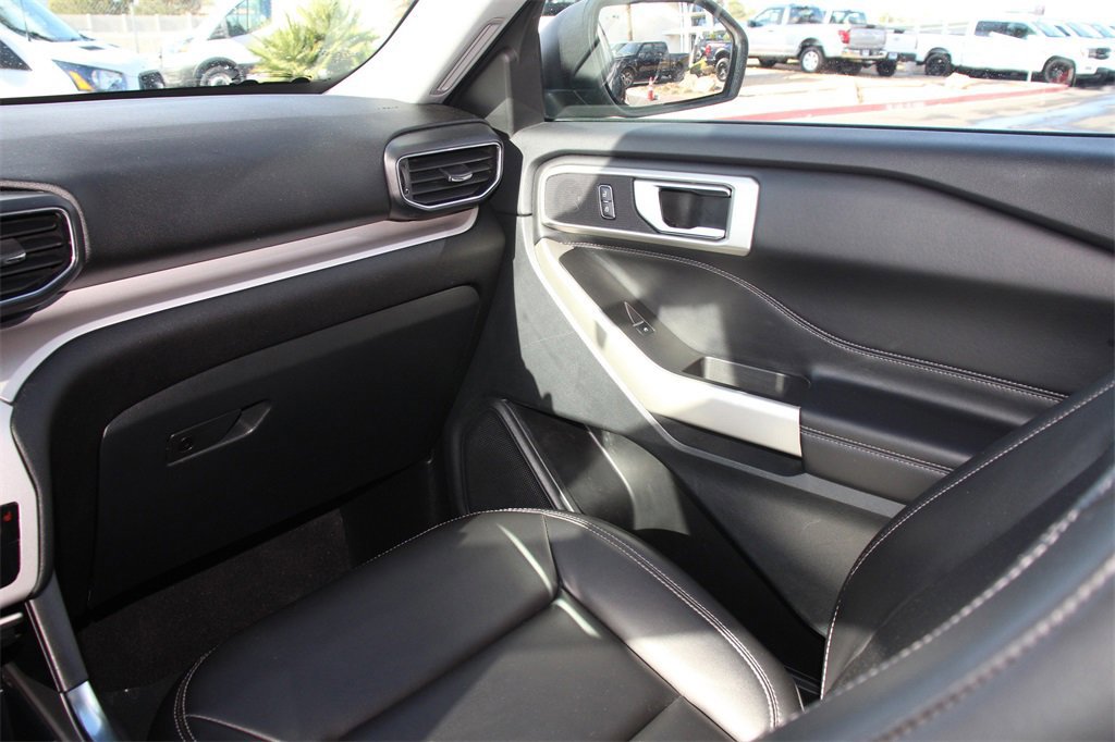 Certified 2023 Ford Explorer XLT w/ Equipment Group 202A image 17