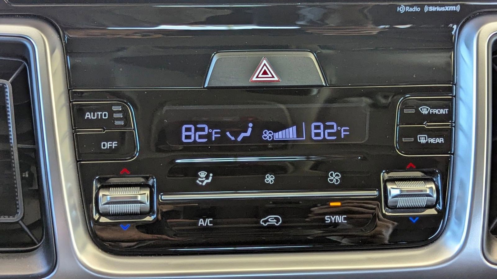 Used 2023 Kia Sorento X-Line EX image 27