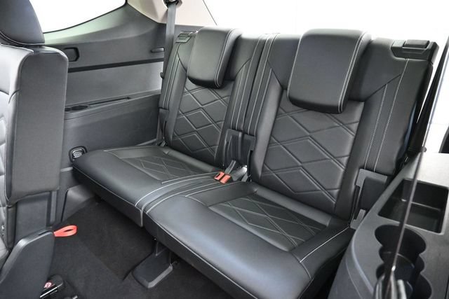 Used 2024 Volkswagen Atlas SE AWD/4WD image 27