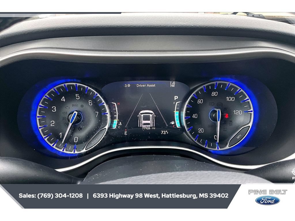 Used 2023 Chrysler Pacifica Touring-L FWD image 14