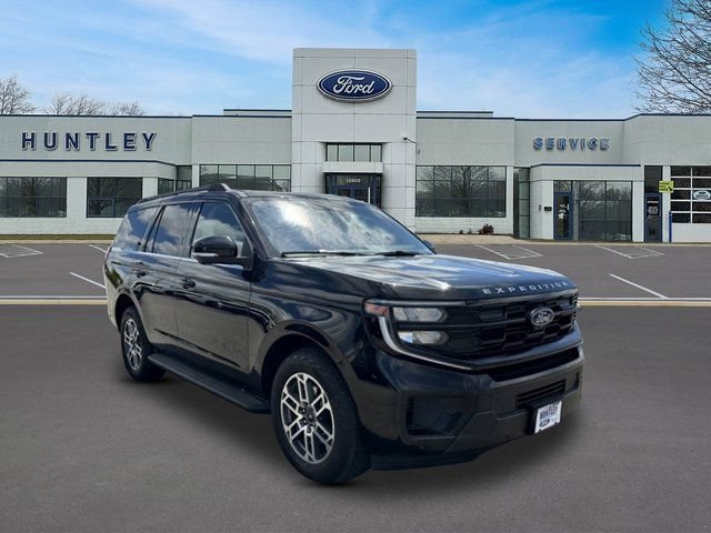 Certified 2025 Ford Expedition Active AWD/4WD image 3