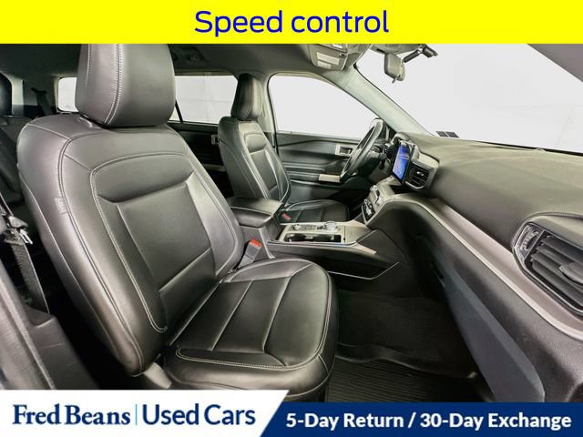 Certified 2023 Ford Explorer XLT w/ Equipment Group 202A AWD/4WD image 36