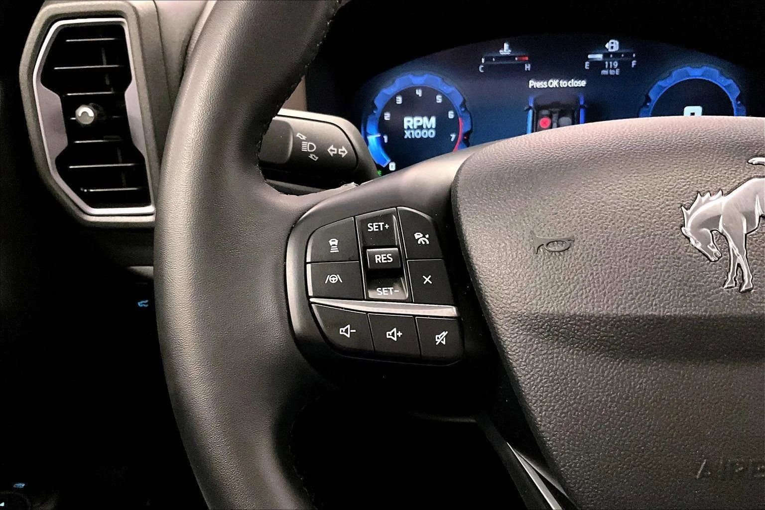 Certified 2025 Ford Bronco Sport Big Bend w/ Convenience Package image 17