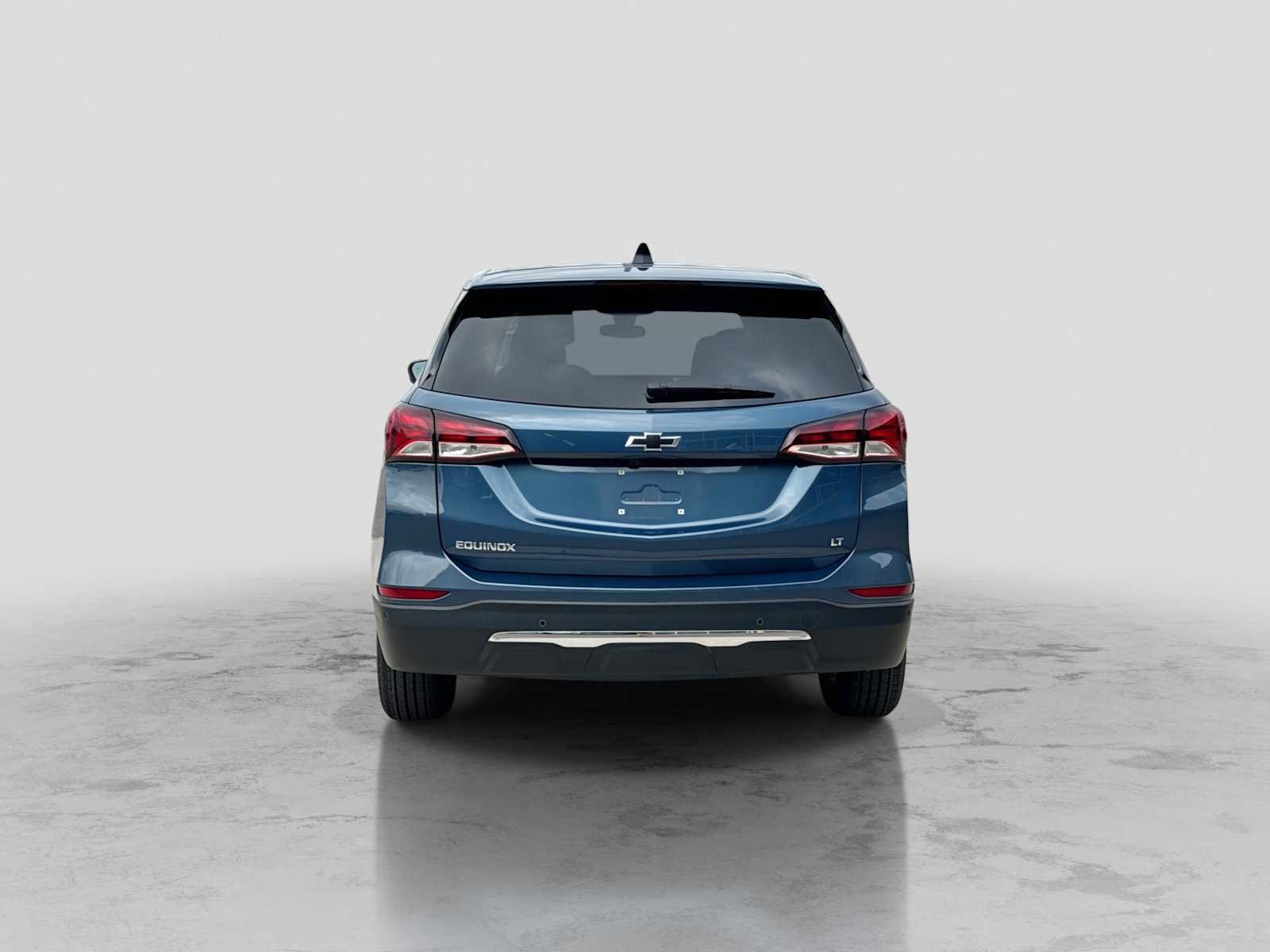 Used 2024 Chevrolet Equinox LT w/ LPO, Floor Liner Package FWD image 5