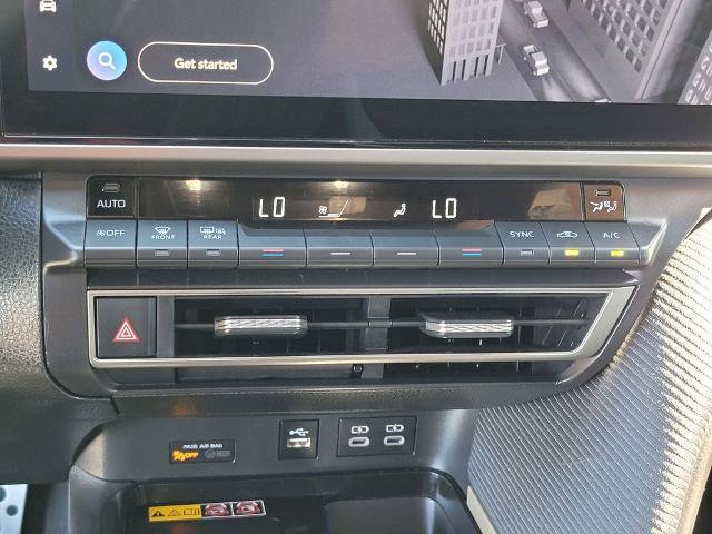 Used 2025 Toyota Camry SE w/ Multimedia Upgrade Package FWD image 21
