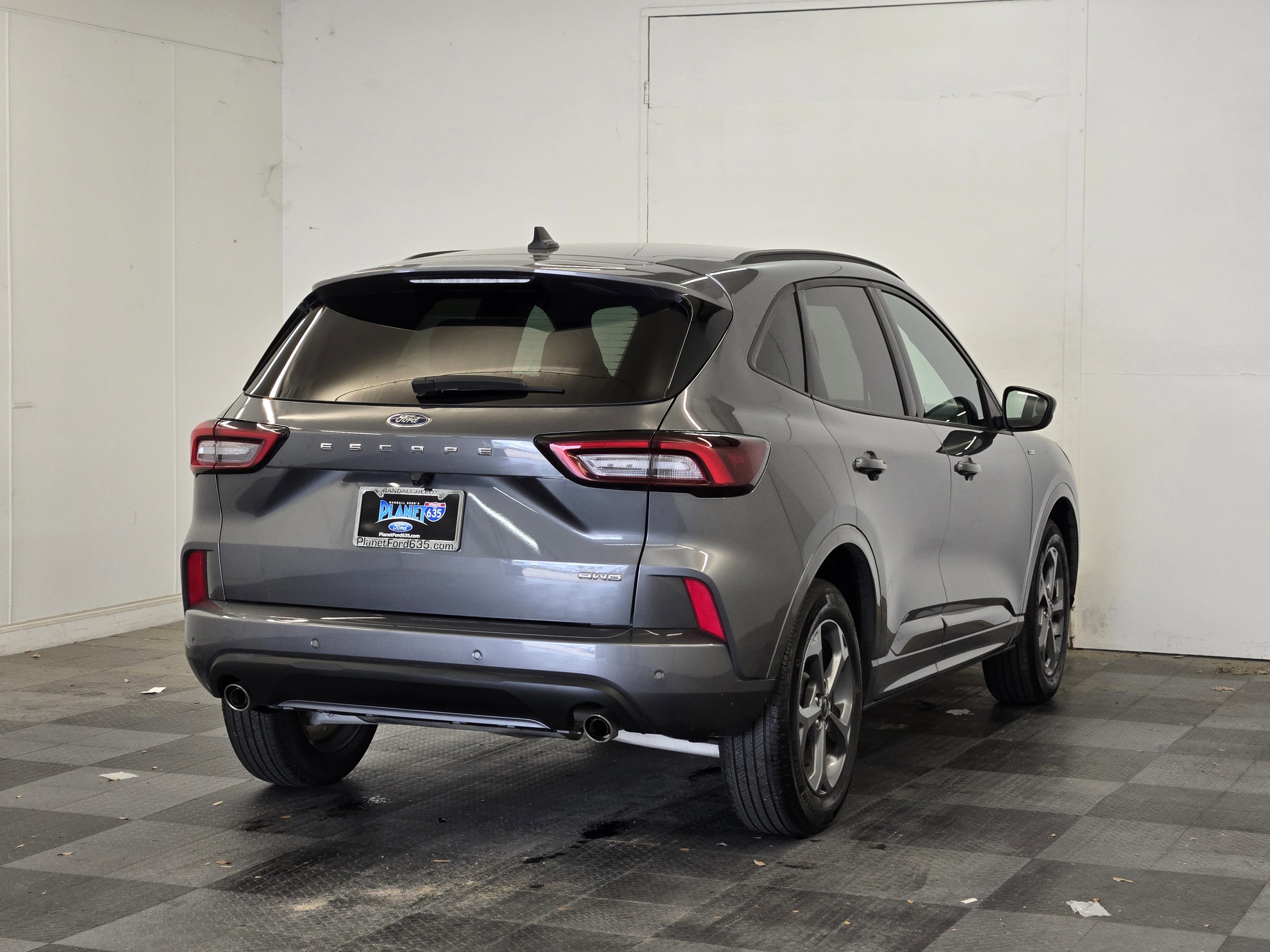 Certified 2023 Ford Escape ST-Line Select w/ Tech Pack #1 AWD/4WD video 4