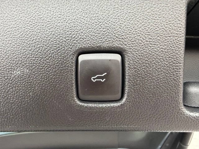 Certified 2023 Ford Escape Platinum FWD image 32