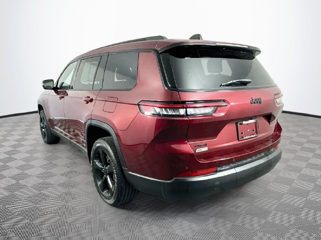 Used 2024 Jeep Grand Cherokee L Laredo AWD/4WD image 10