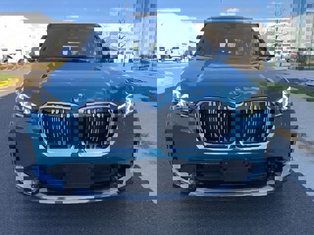 Used 2023 BMW X1 xDrive28i w/ Premium Package image 8