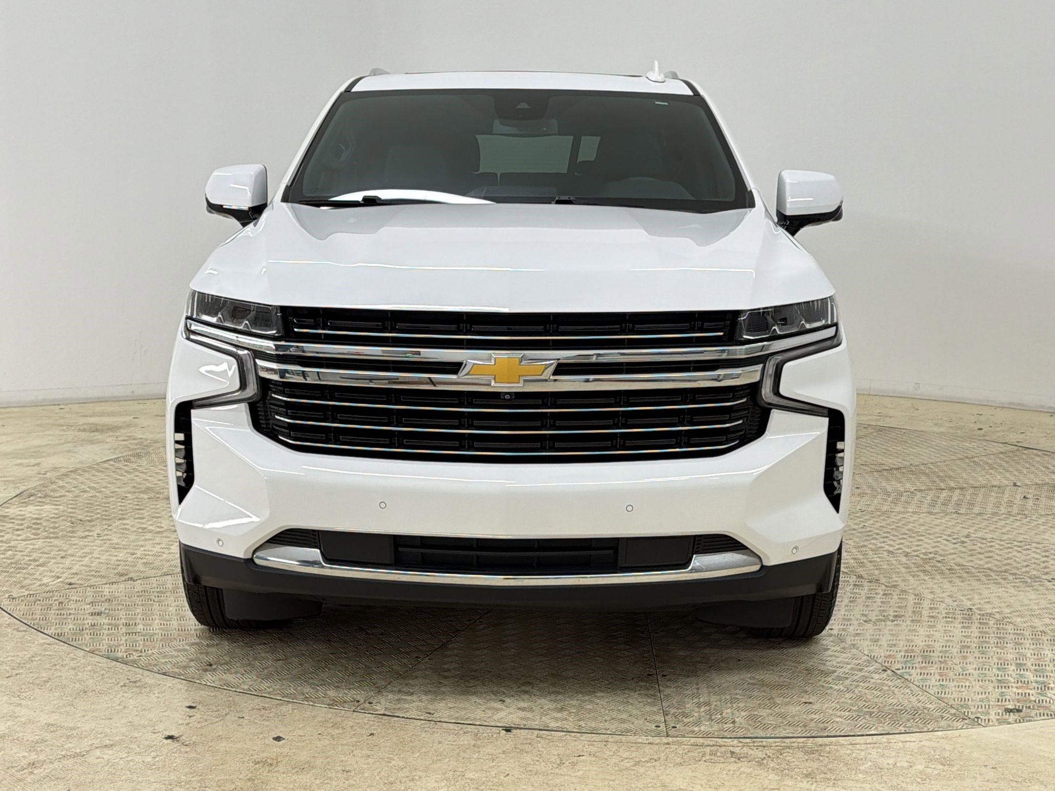 Used 2023 Chevrolet Tahoe LT w/ Luxury Package image 6