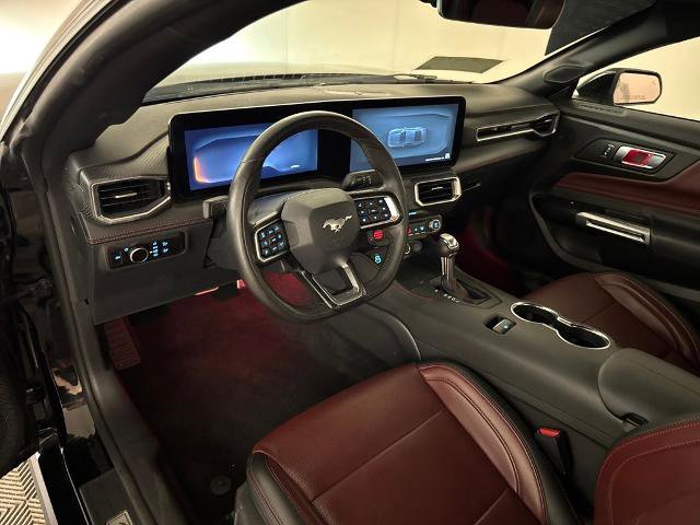 Certified 2025 Ford Mustang Premium RWD image 5