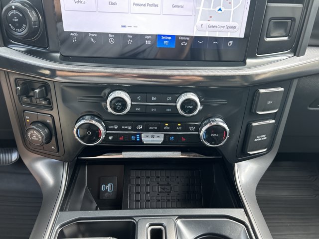 Certified 2024 Ford F150 Lariat w/ FX4 Off-Road Package AWD/4WD image 30