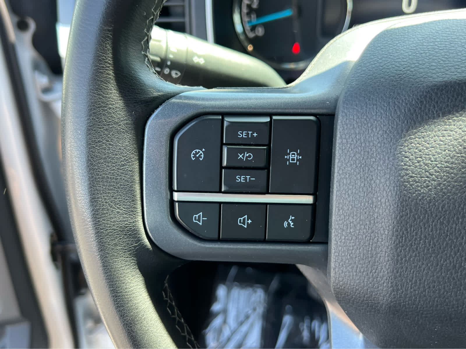 Certified 2023 Ford F150 XLT w/ Equipment Group 302A High AWD/4WD image 33