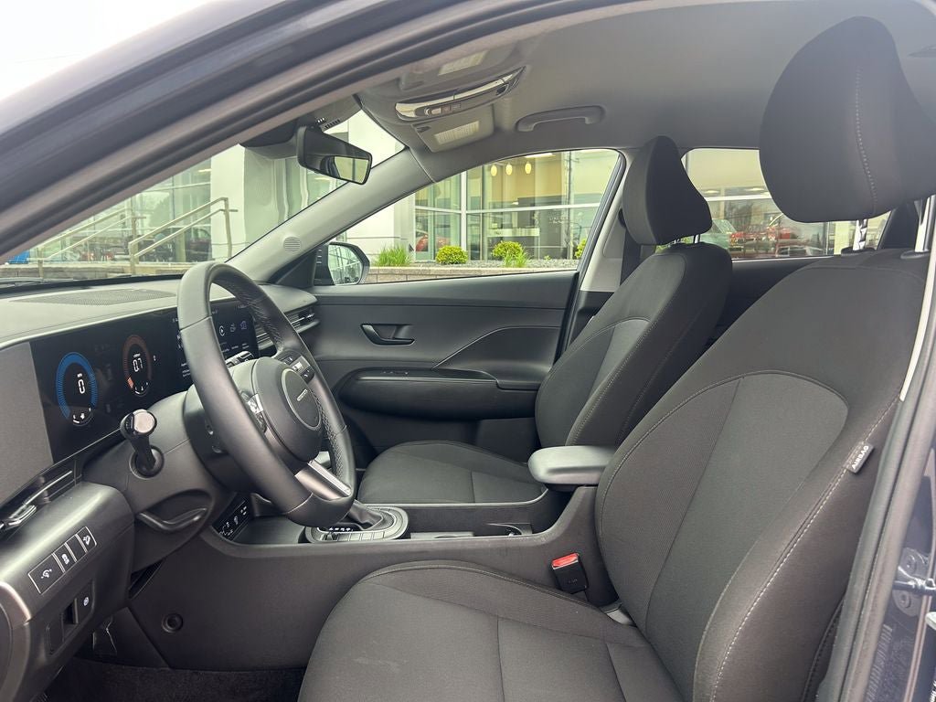 Used 2025 Hyundai Kona SEL FWD image 10