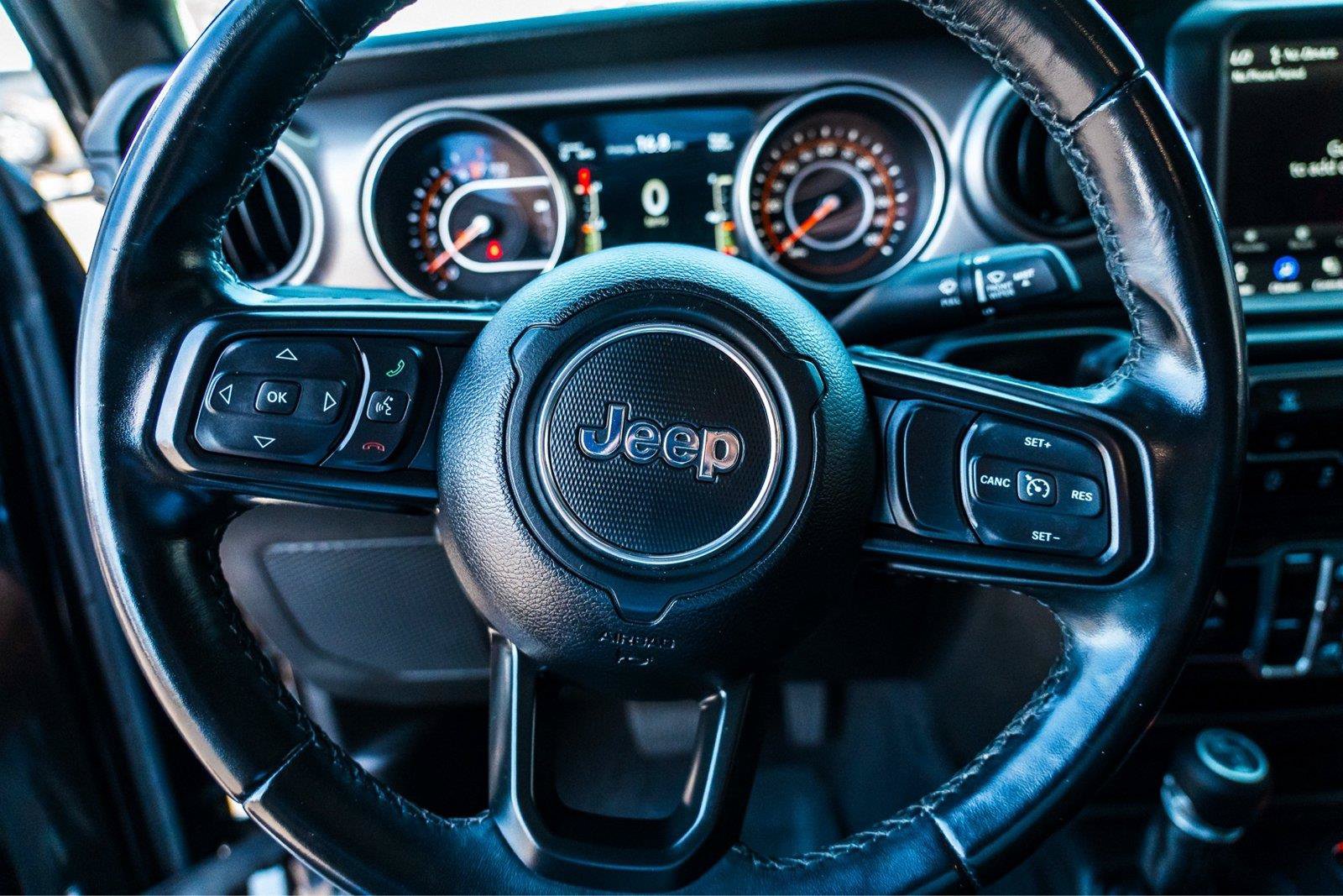 Used 2021 Jeep Gladiator Sport AWD/4WD image 13