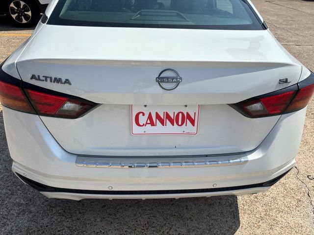 Used 2023 Nissan Altima 2.5 SL FWD image 9