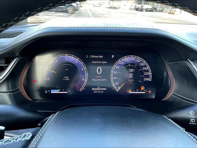 Used 2023 Jeep Grand Cherokee Overland w/ Luxury Tech Group IV AWD/4WD image 15