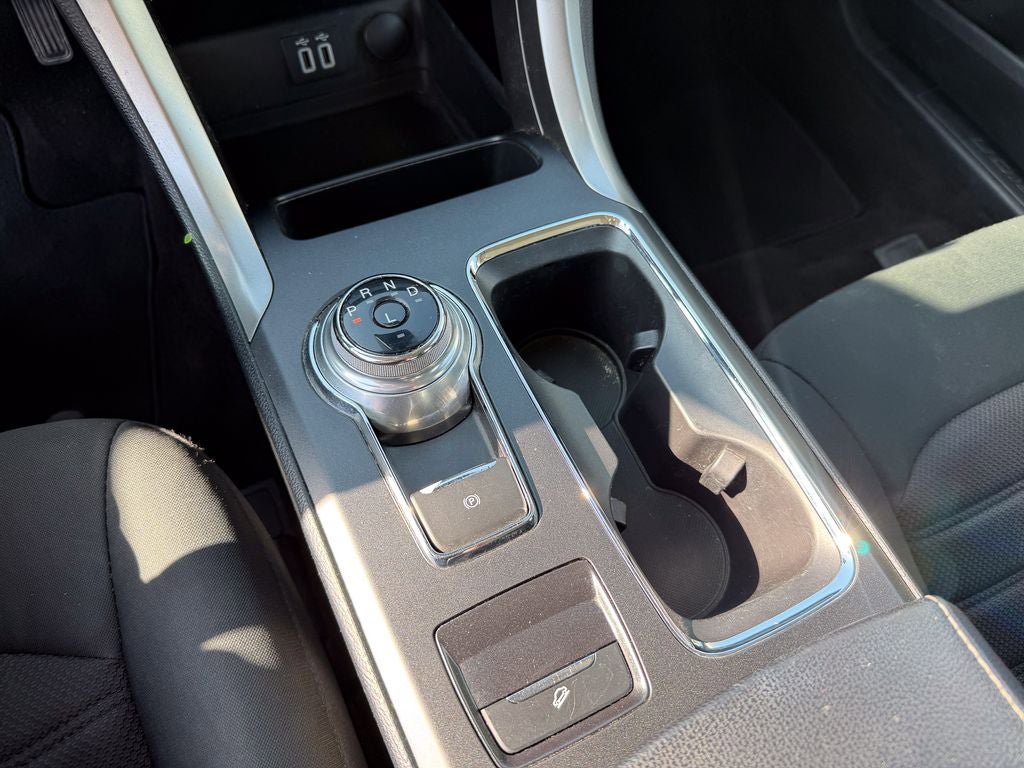 Certified 2020 Ford Fusion SE FWD image 19