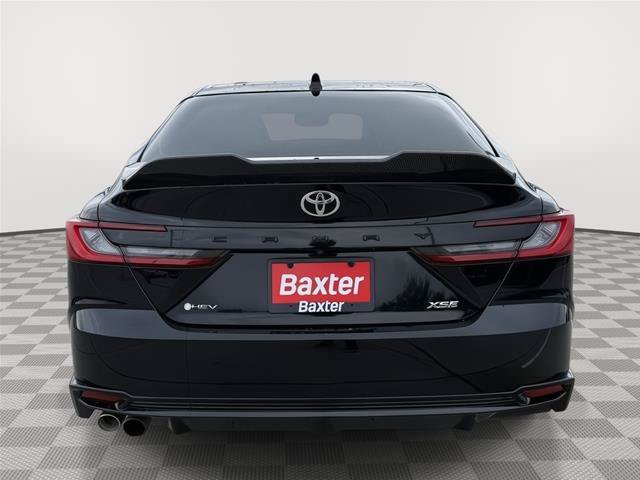Used 2025 Toyota Camry XSE FWD image 4
