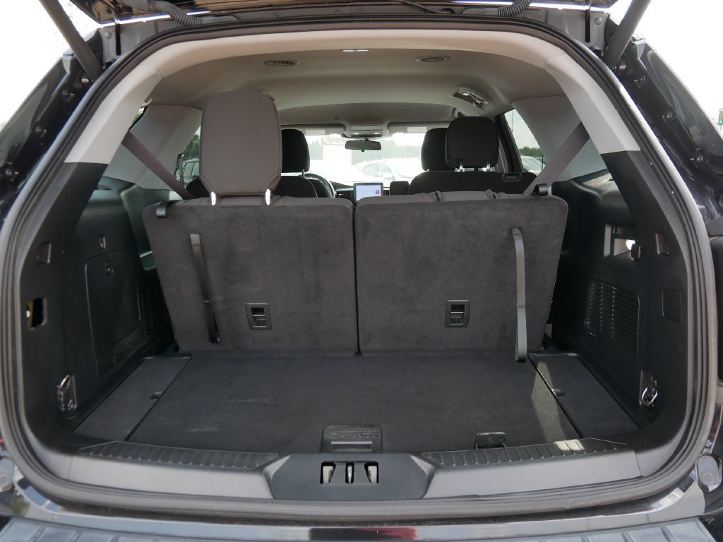 Certified 2022 Ford Explorer XLT AWD/4WD image 13