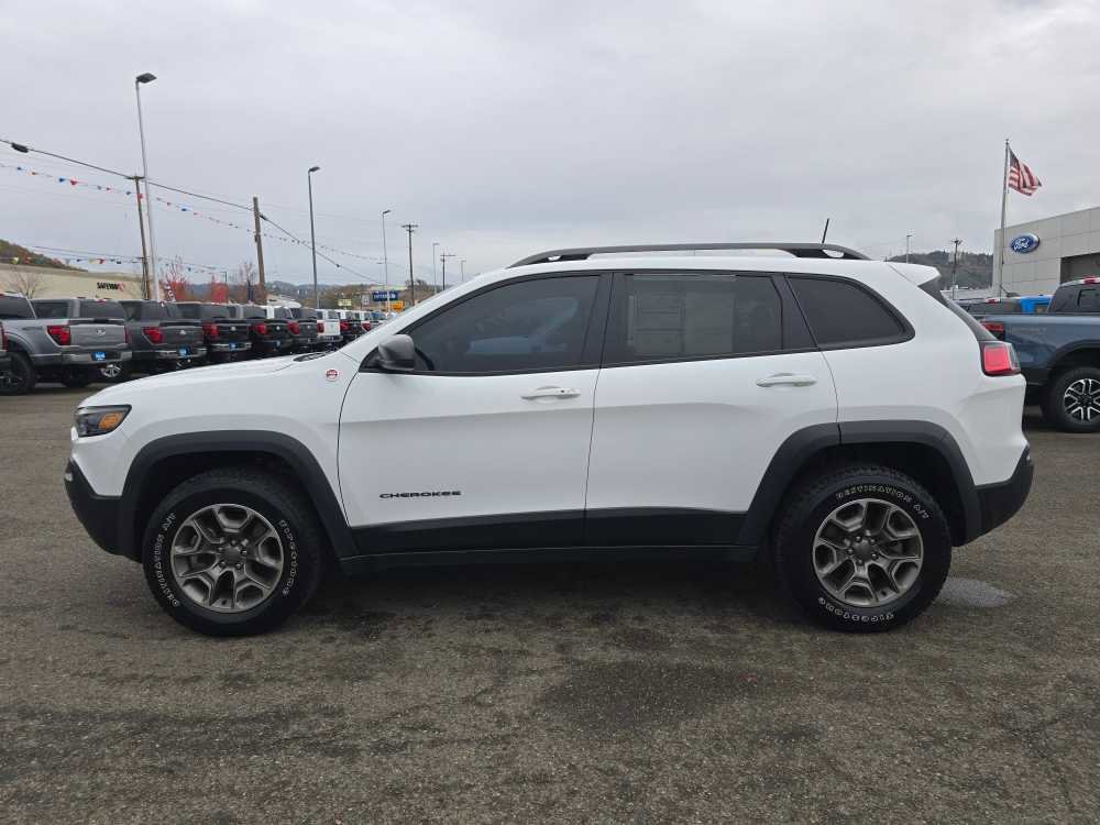 Used 2021 Jeep Cherokee Trailhawk w/ Trailer Tow Group image 2
