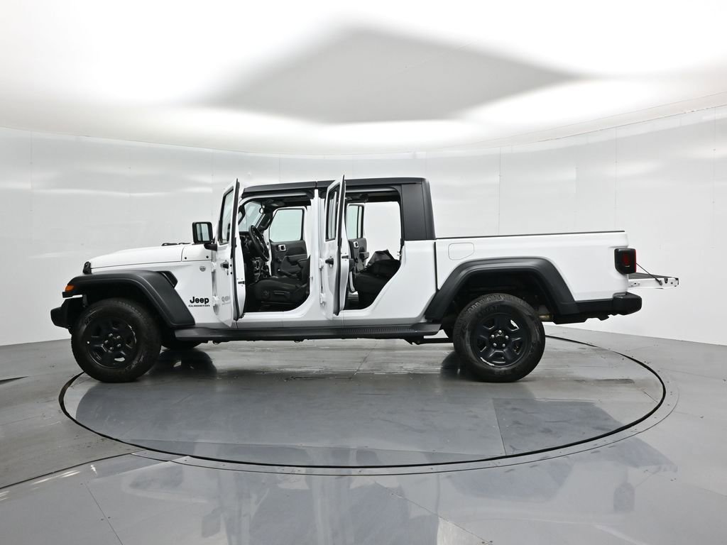 Used 2020 Jeep Gladiator Sport image 52