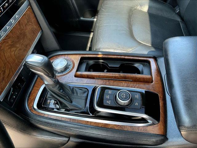 Used 2024 Nissan Armada SL AWD/4WD image 20