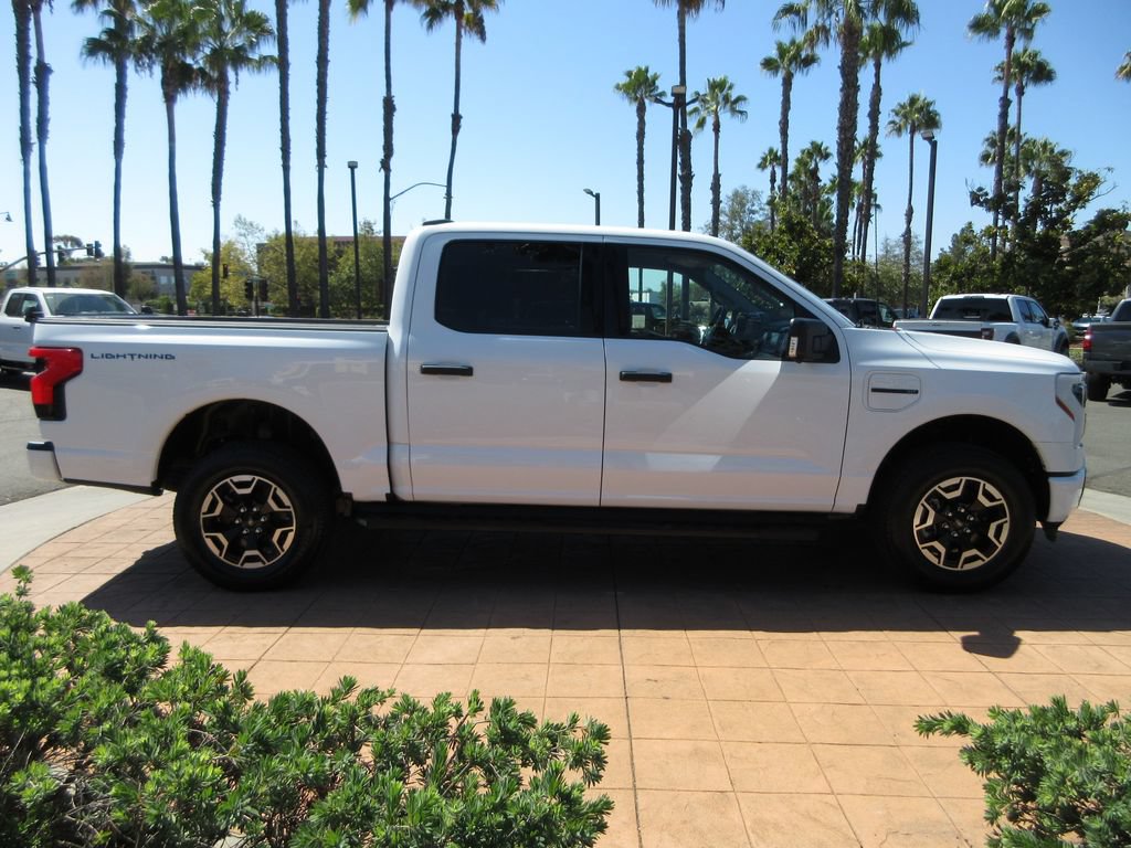 Certified 2023 Ford F150 Lightning XLT AWD/4WD image 5