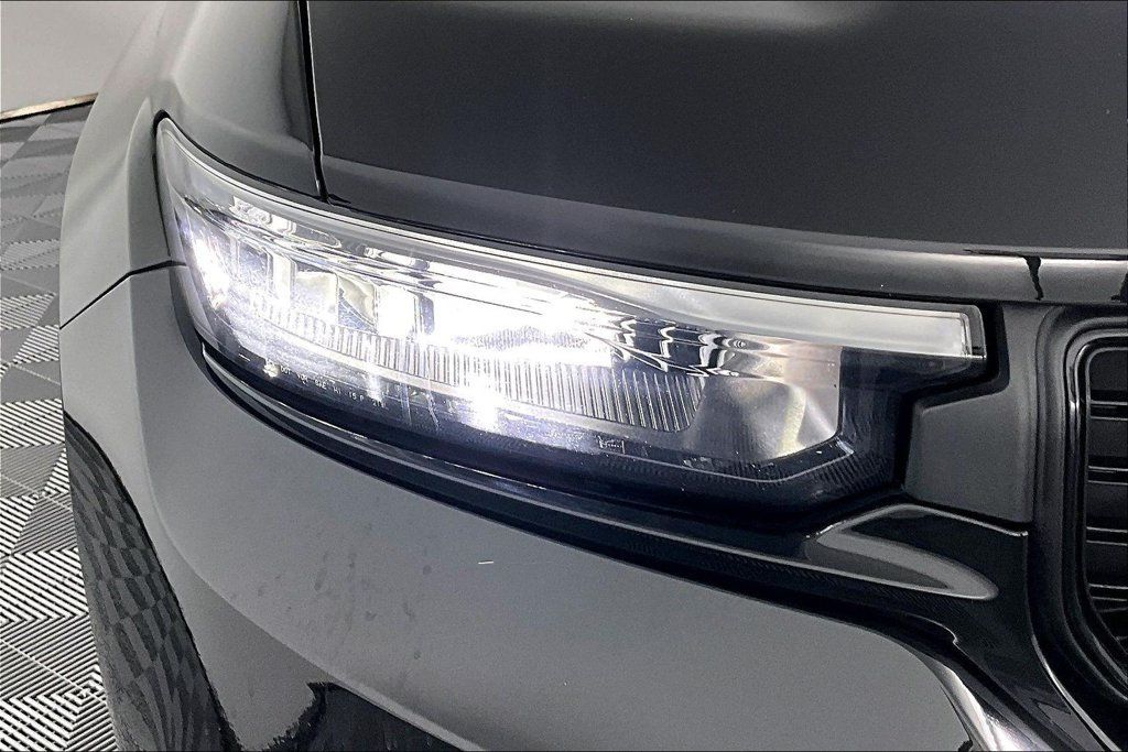 Used 2023 Jeep Grand Cherokee Altitude AWD/4WD image 28