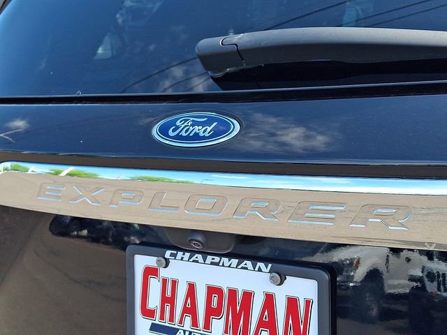 Certified 2023 Ford Explorer XLT w/ Equipment Group 202A AWD/4WD image 29