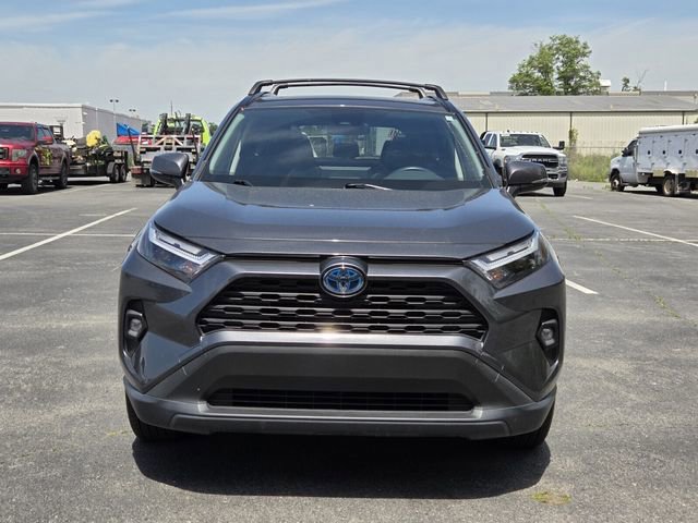 Used 2023 Toyota RAV4 XLE Premium AWD/4WD image 8