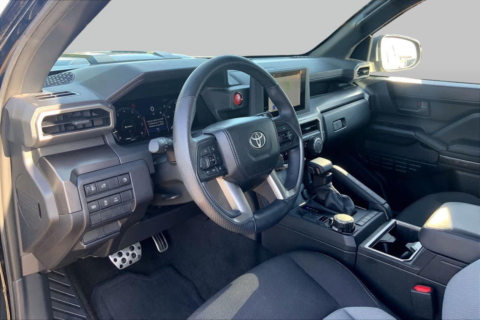 Used 2025 Toyota 4Runner TRD Sport AWD/4WD image 18