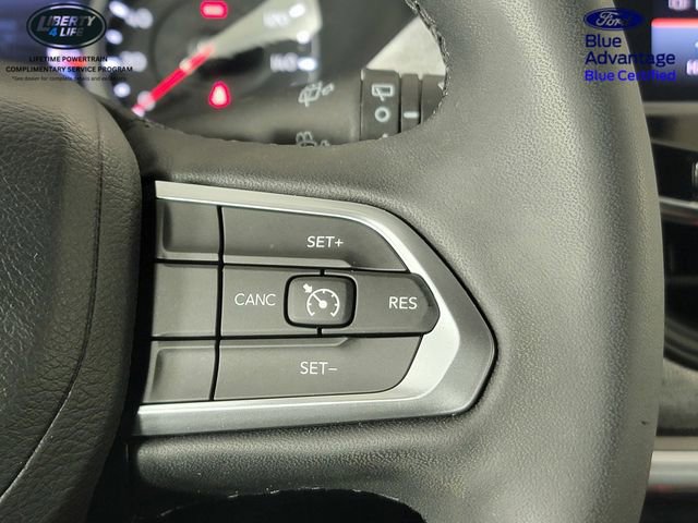 Used 2023 Jeep Compass Latitude image 27