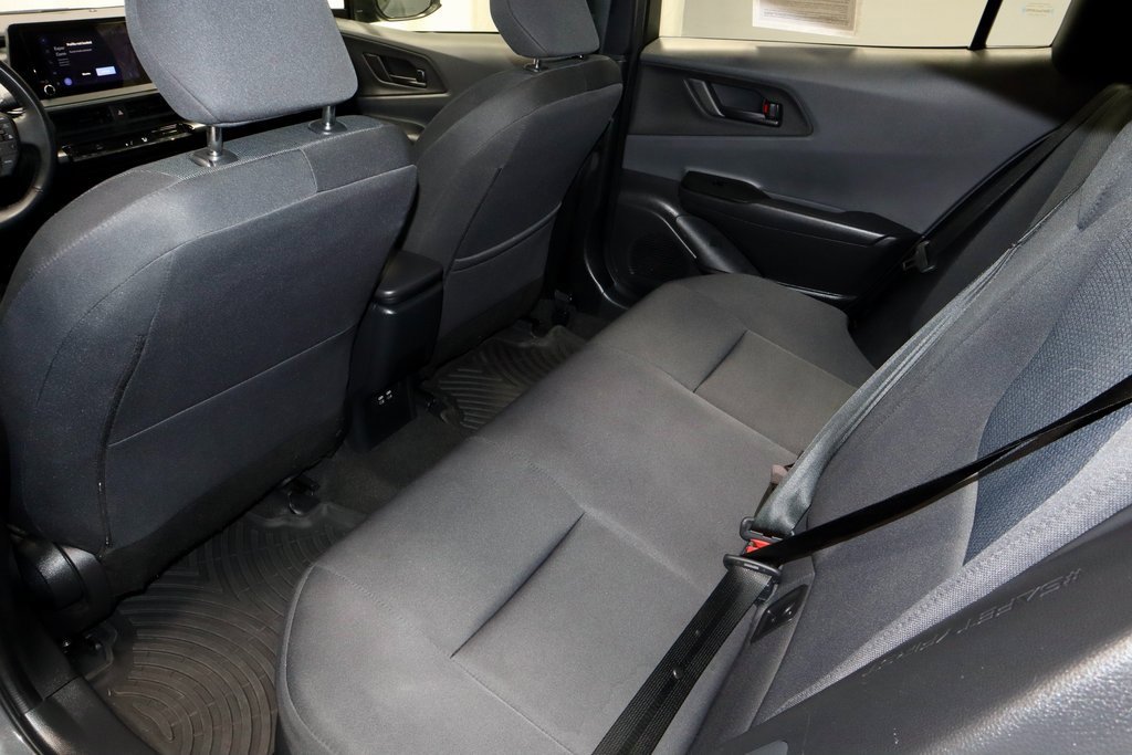 Used 2023 Toyota Prius LE image 20