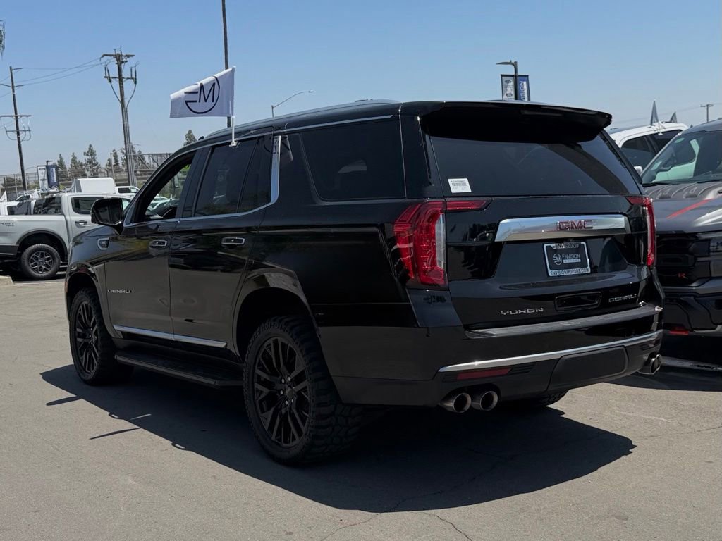 Used 2024 GMC Yukon Denali AWD/4WD image 6