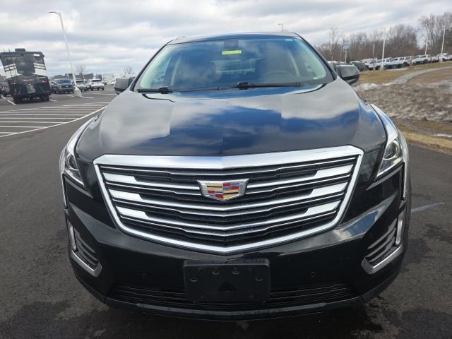 Used 2017 Cadillac XT5 Luxury w/ Driver Awareness Package image 7