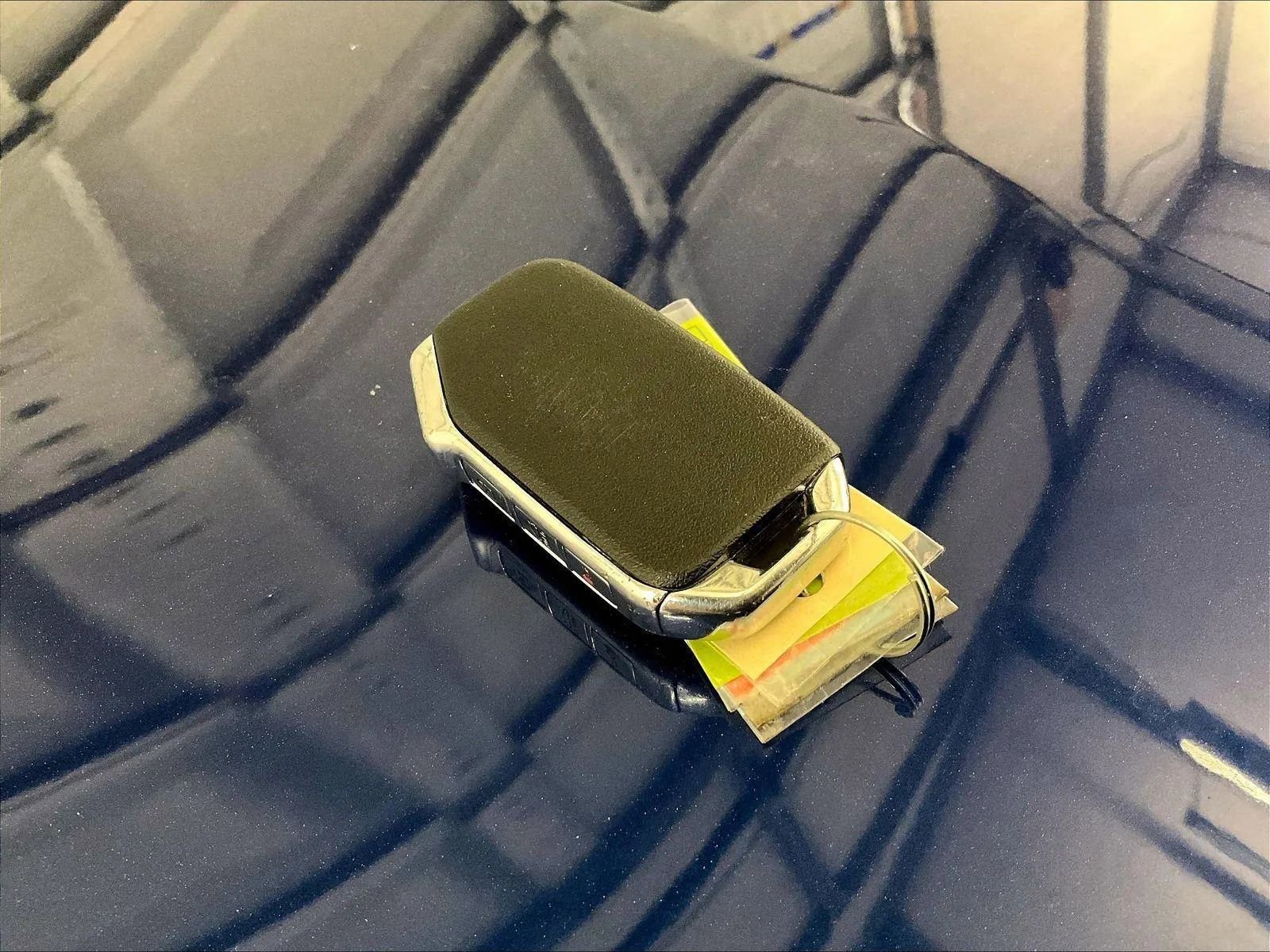 Used 2023 Kia Forte LXS w/ LXS Technology Package FWD image 9