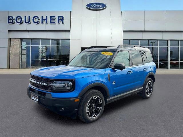 Certified 2025 Ford Bronco Sport Outer Banks w/ Outer Banks Tech Package+ image 1