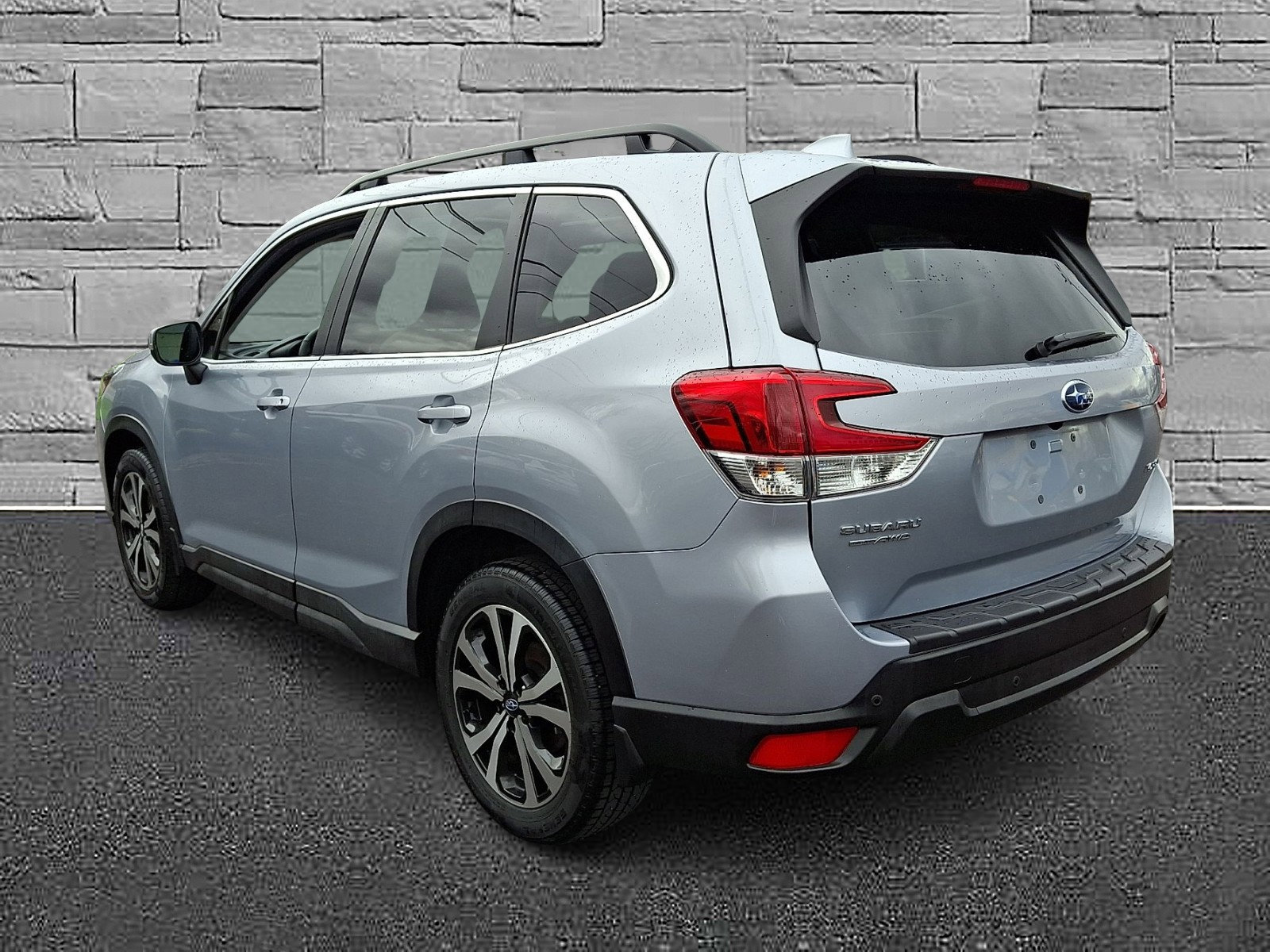 Used 2023 Subaru Forester Limited w/ Popular Package #2 AWD/4WD image 8